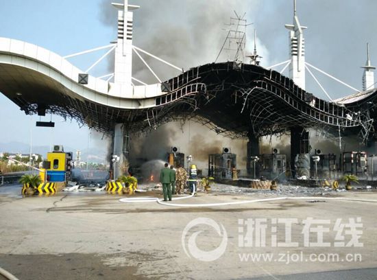 浙江常山货车起火引燃G60高速收费站现场曝光 曝货车为什么起火引燃收费站