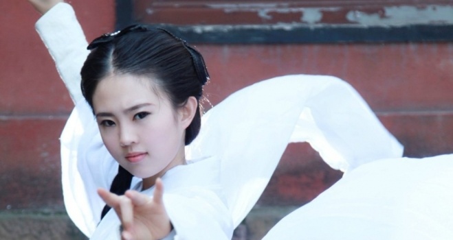 人ѧԺCOSСŮ˭ 人ŮCOSС