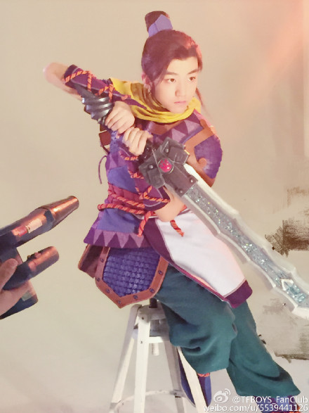 �Ӯ�Ƭ��������ʲô�r���_�� TFBOYS���������ھ�ԇ  TFBOYS�������θ��~�����d