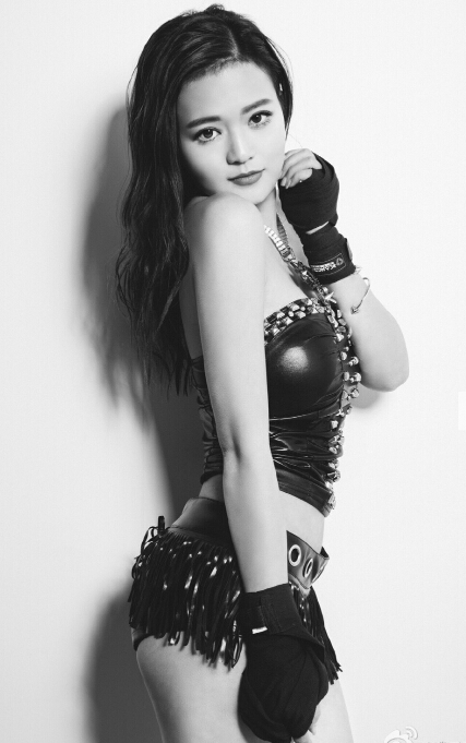 ��ޱ�����I�ں��ϴ�W�������WԺ�cӰҕˇ�g�WԺ�������֌��I���������ǽ�ʮ�������^�赸��һֱ���������������T������2012�ǽ��x�e��Ů����ȫ��ʮ�������������^�赸�������������ܔ[��&ldquo;һ���R&rdquo;��