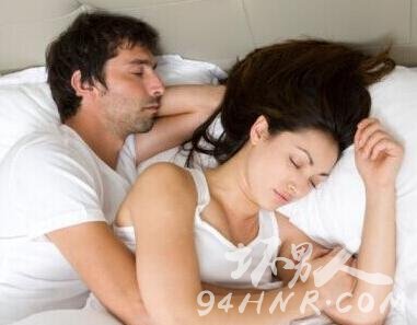 爱的真心还是假意 这些细节暗示男人变心