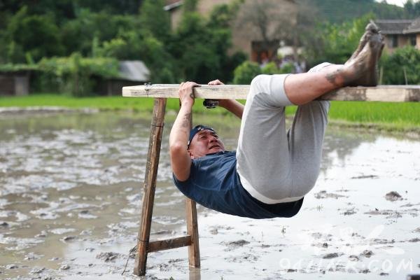 爸爸去哪儿第三季在福建漳州河坑土楼群山村拍摄录制现场图片