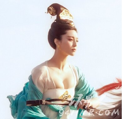 范冰冰自爆从未炒作 12岁就想出名 范冰冰靠什么出名