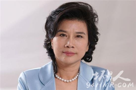 开机画面必须是我 董明珠:格力手机卖1亿部没问题 董明珠微博|资料