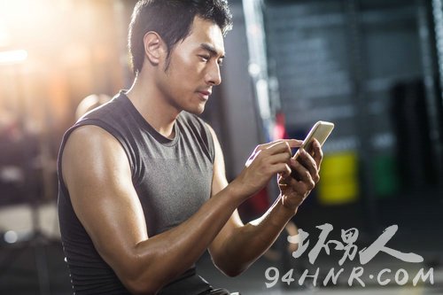 如何科学的做减脂训练 无氧有氧结合训练燃脂效果更明显