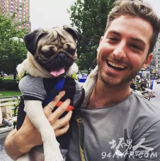 一名单身狗恋上了一条单身汪并虐狗无数的爱情故事