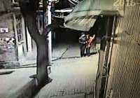 ������ҹ������Ů�����Ƶ�ع� ���������ܺ�����ϥ��̸20����