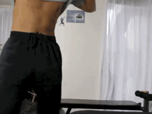 坚持李小龙“龙旗”的标准 你也可以拥有6块腹肌