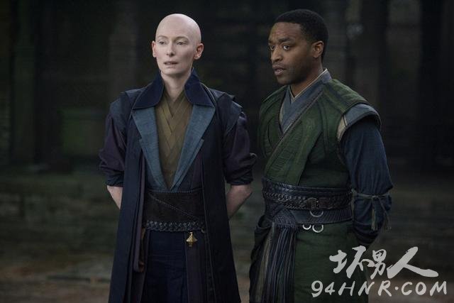 《奇异博士》首映赢得高口碑