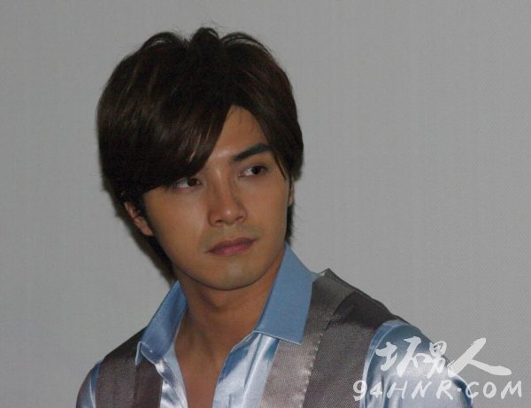 贺军翔女友是谁