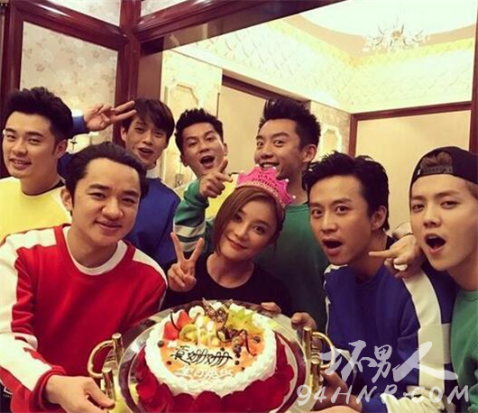 µÏÀöÈȰͱ»ÅÜÄÐÍÅÂÖ·¬³è°® Åֵϱ»ÅÜÄÐÍÅÅųâÒ¥ÑÔ²»¹¥×ÔÆÆ