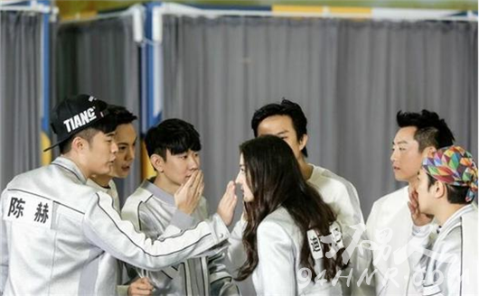 µÏÀöÈȰͱ»ÅÜÄÐÍÅÂÖ·¬³è°® Åֵϱ»ÅÜÄÐÍÅÅųâÒ¥ÑÔ²»¹¥×ÔÆÆ