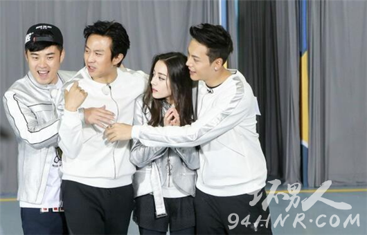 µÏÀöÈȰͱ»ÅÜÄÐÍÅÂÖ·¬³è°® Åֵϱ»ÅÜÄÐÍÅÅųâÒ¥ÑÔ²»¹¥×ÔÆÆ