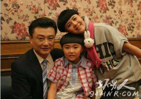 《新闻联播》王宁为什么辞职 和金龟子竟是夫妻