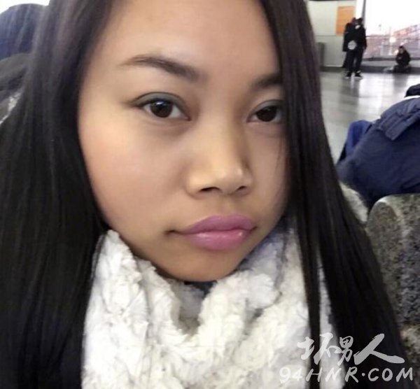 凤姐喊话王思聪求收购