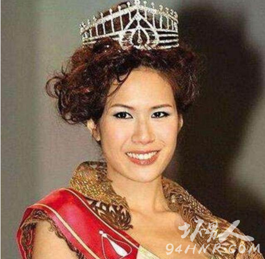 新加坡美姐遭吐槽 最受争议的五大港姐排名