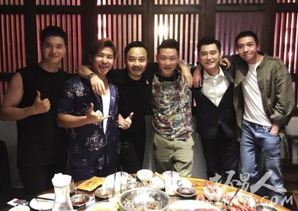 田源“出軌門”后向汪涵下跪