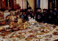 古代皇帝一顿饭多少菜 皇帝用膳一顿要吃3万元以上