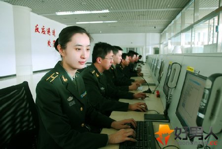 网络尖兵李聪娜