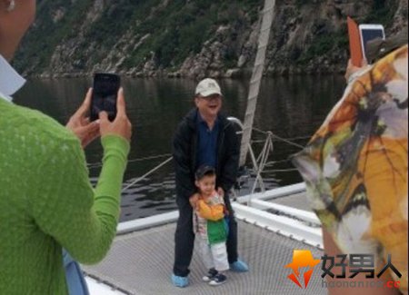 王刚老婆郑艳东