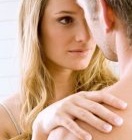 男友在床上只接吻不爱爱 把我急坏