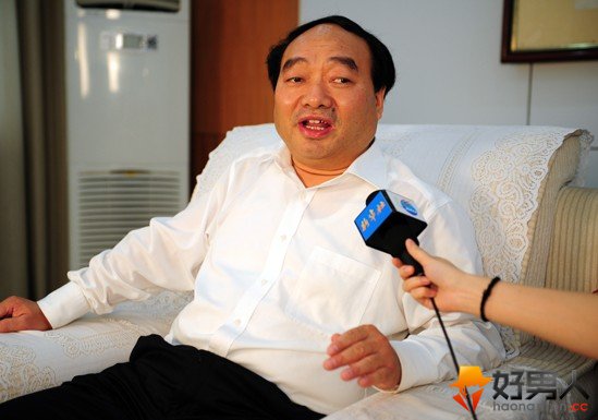 雷政富,事件内幕,女主角