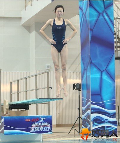 王丽坤素颜走红被封素颜女神