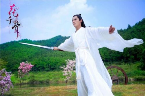 《花千骨》25、26集剧情 电视剧全集1-50分集剧情介绍大结局 《花千骨》25、26集剧情 电视剧全集1-50分集剧情介绍大结局