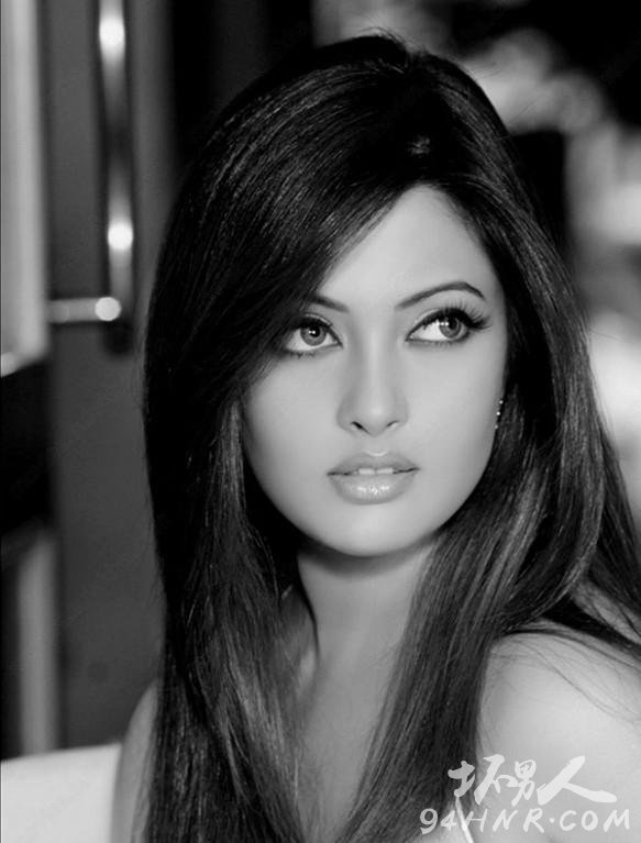 3. Riya Sen ӡŮ·ɭ