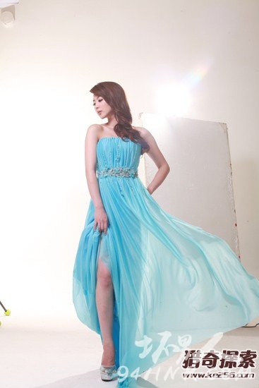 美女主持李蜜最新写真曝光 宛如古希腊爱之女神