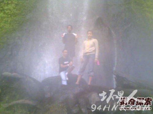 �¹����Ƶ� ������Ĺ���Ƭ����һ���亹