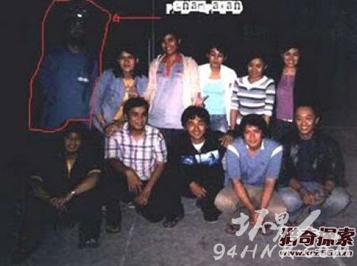 �¹����Ƶ� ������Ĺ���Ƭ����һ���亹