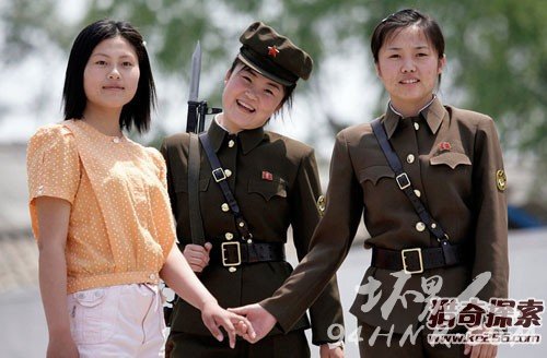 ���˸�Ȣ����Ů�������۳���Ů��Ϊ�μ޲���ȥ