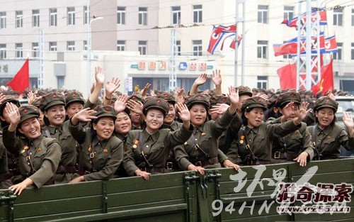 ���˸�Ȣ����Ů�������۳���Ů��Ϊ�μ޲���ȥ