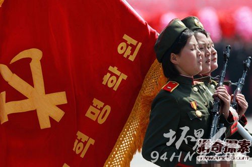 ���˸�Ȣ����Ů�������۳���Ů��Ϊ�μ޲���ȥ