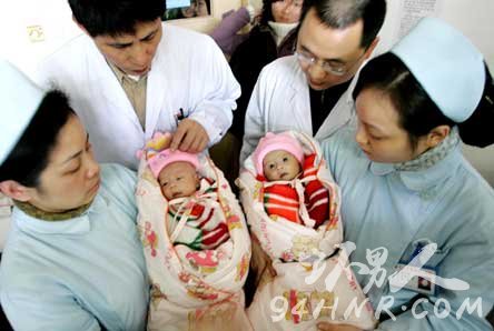 【图】世界之最:世界上最小的婴儿,只有280克,身长24厘米