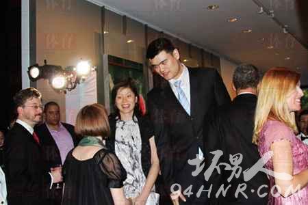 【图】奇趣世界之最:世界上最高的夫妇,总身高有4.07米【图】
