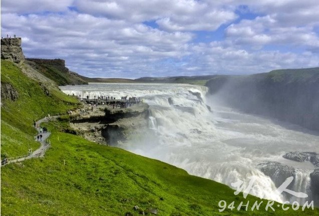 6. 黄金瀑布(Gullfoss) 冰岛