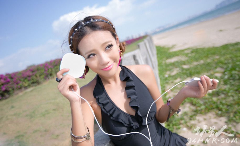 张瀞尤大量私照曝光 曾获09届海南旅游小姐亚军