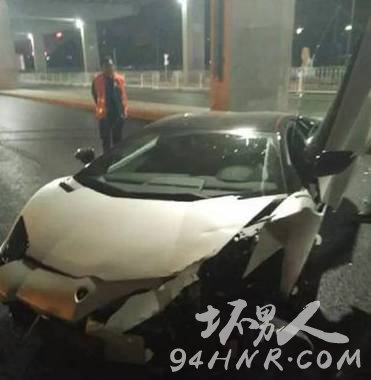 大难不死必有后福 娱乐圈遭遇车祸死里逃生的明星