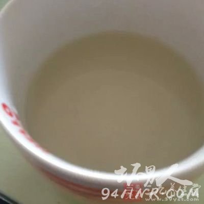 蜂蜜水可以缓解醉酒后的头痛 蜂蜜水可以缓解醉酒后的头痛