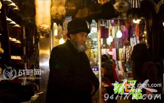 �������Ļ�״ι�����¶ ��ž��ڹ��̵�