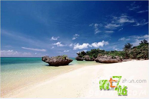 千万不要带回家!受诅咒的十大邪恶纪念品