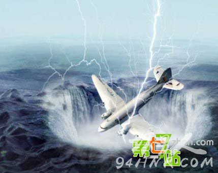时空隧道之谜:MH370班机是穿越时空隧道?
