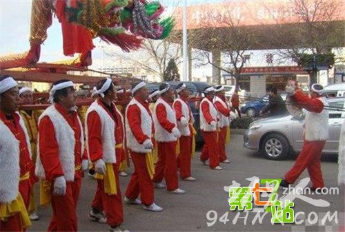四川惊现灵异棺材棍:竟能预告谁会死